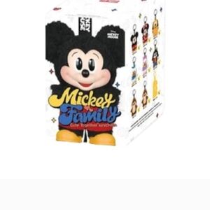Mickey Family Vinyl Figure - Black and Yellow